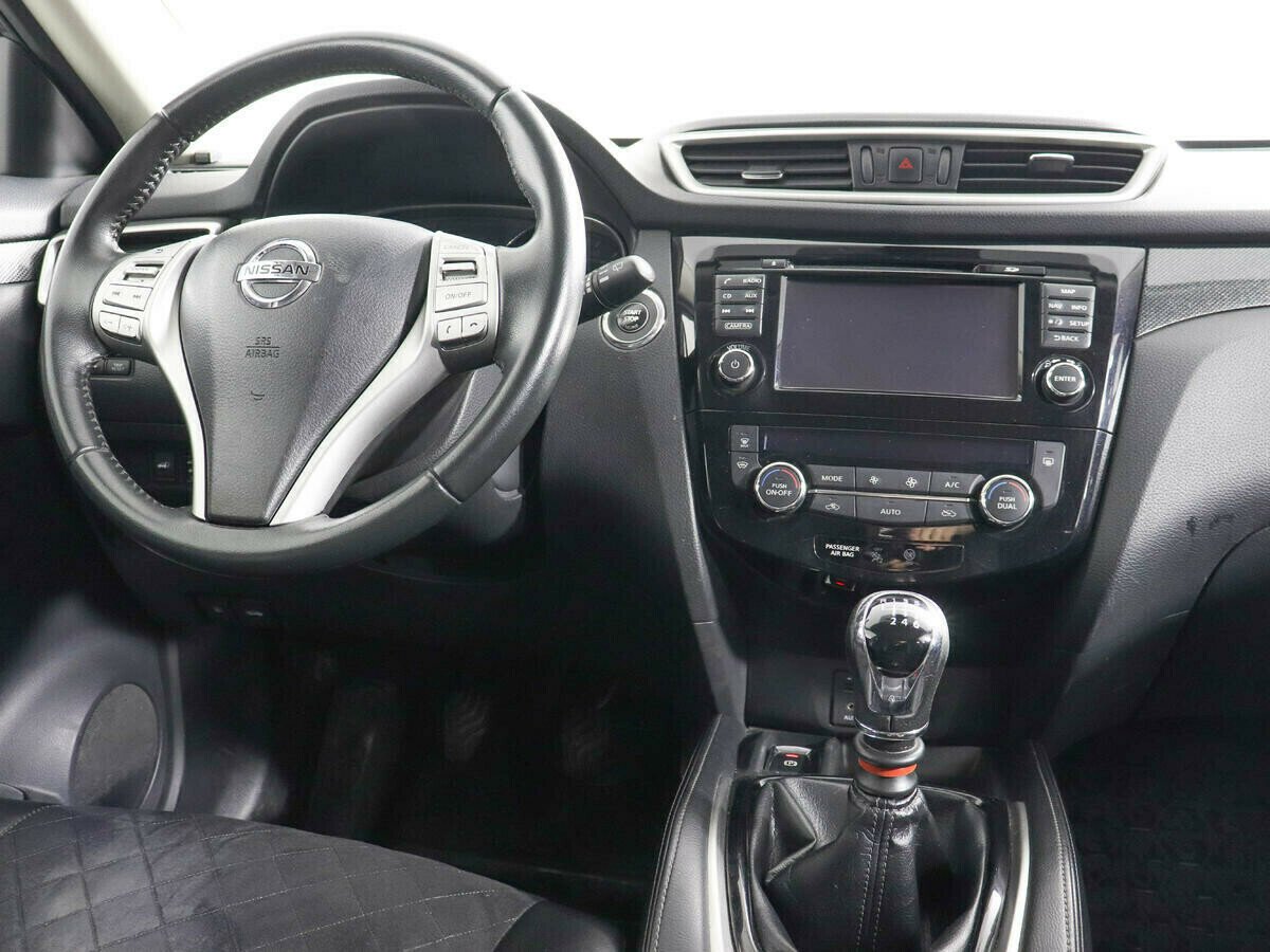 Nissan X-Trail 1.6 МКПП, 2015, 107 000 км фото 8