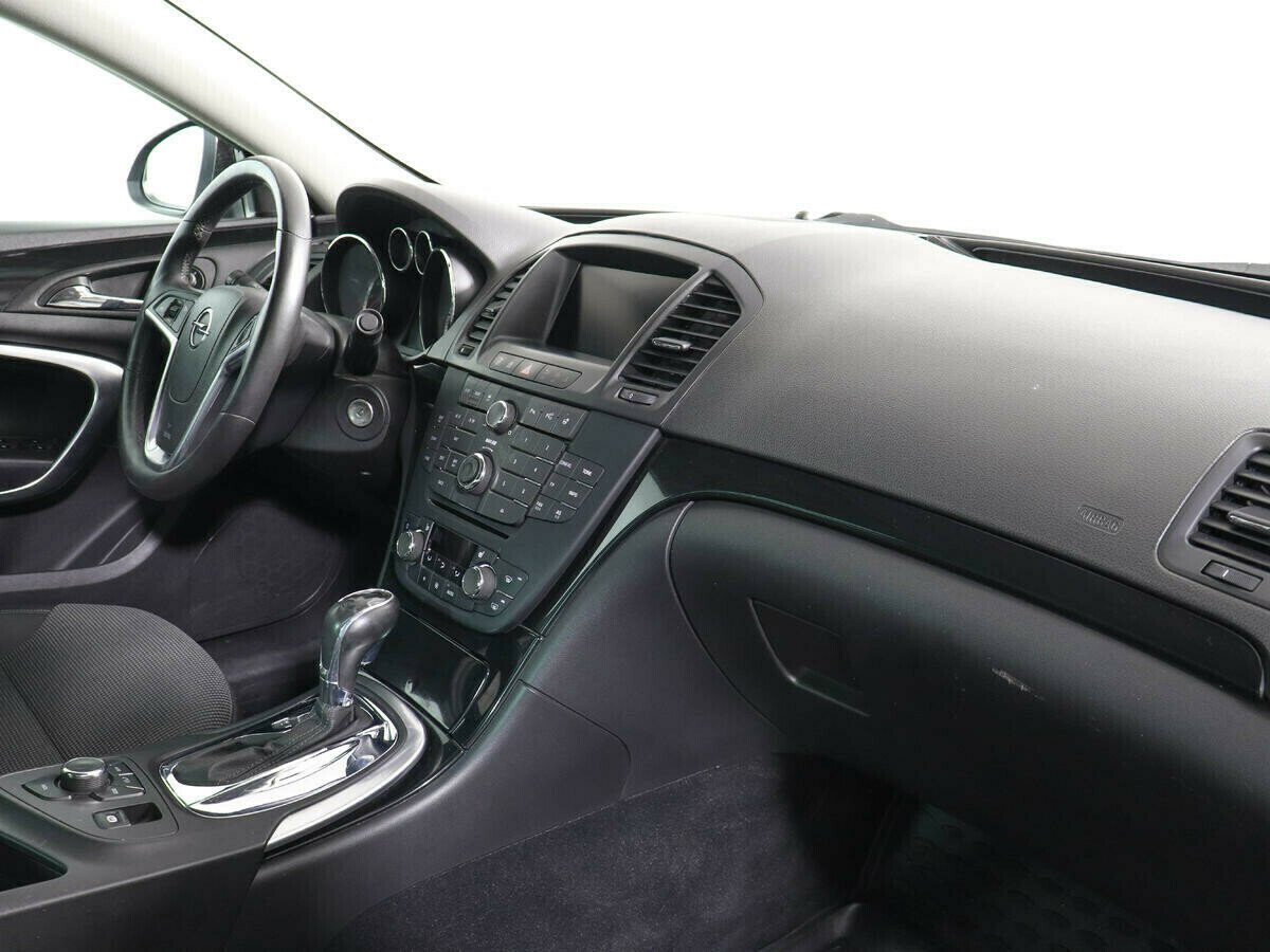 Opel Insignia, 2.0 л, АТ, 2013 фото 2