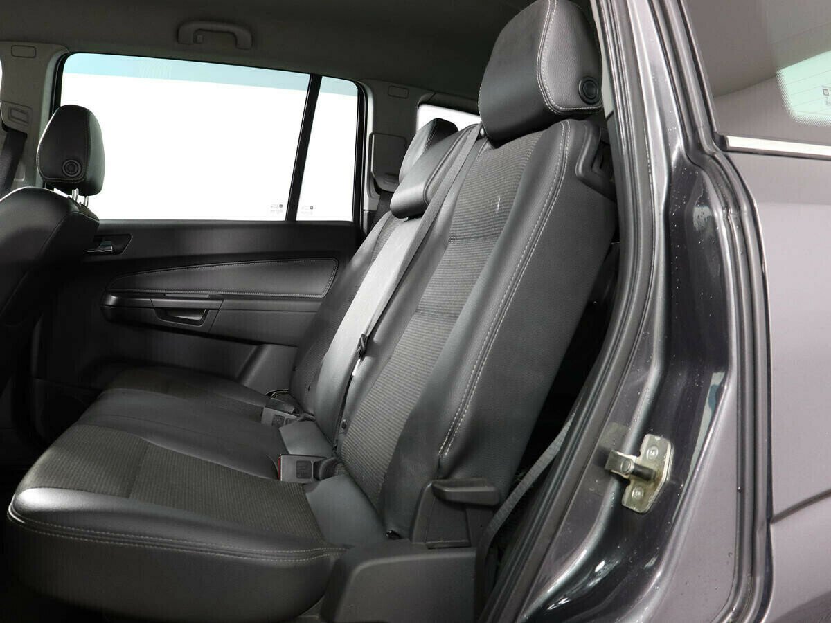 Opel Zafira, 1.8 л, МТ, 2011 фото 1