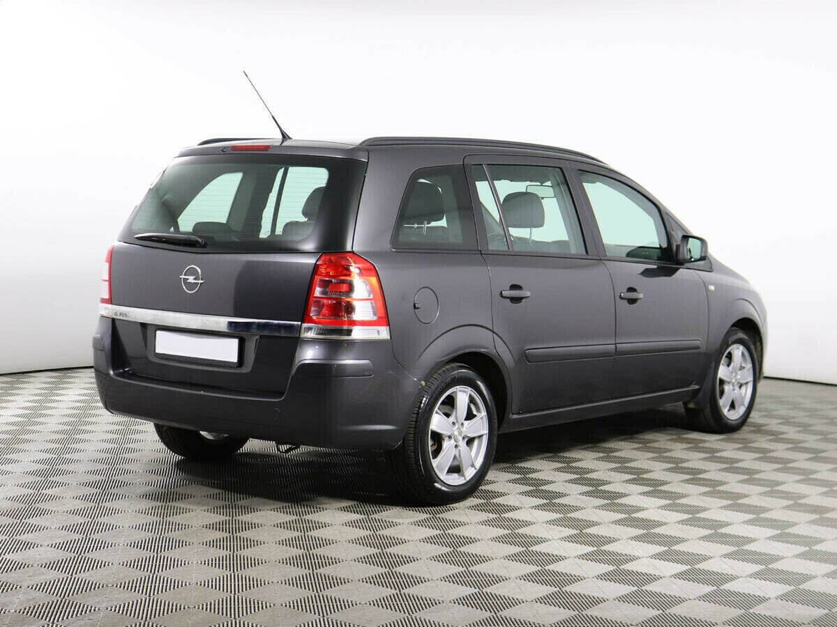 Opel Zafira, 1.8 л, Робот, 2012 фото 5