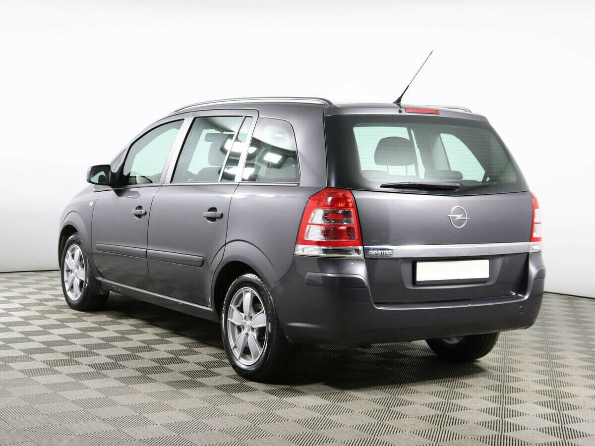 Opel Zafira, 1.8 л, Робот, 2012 фото 6