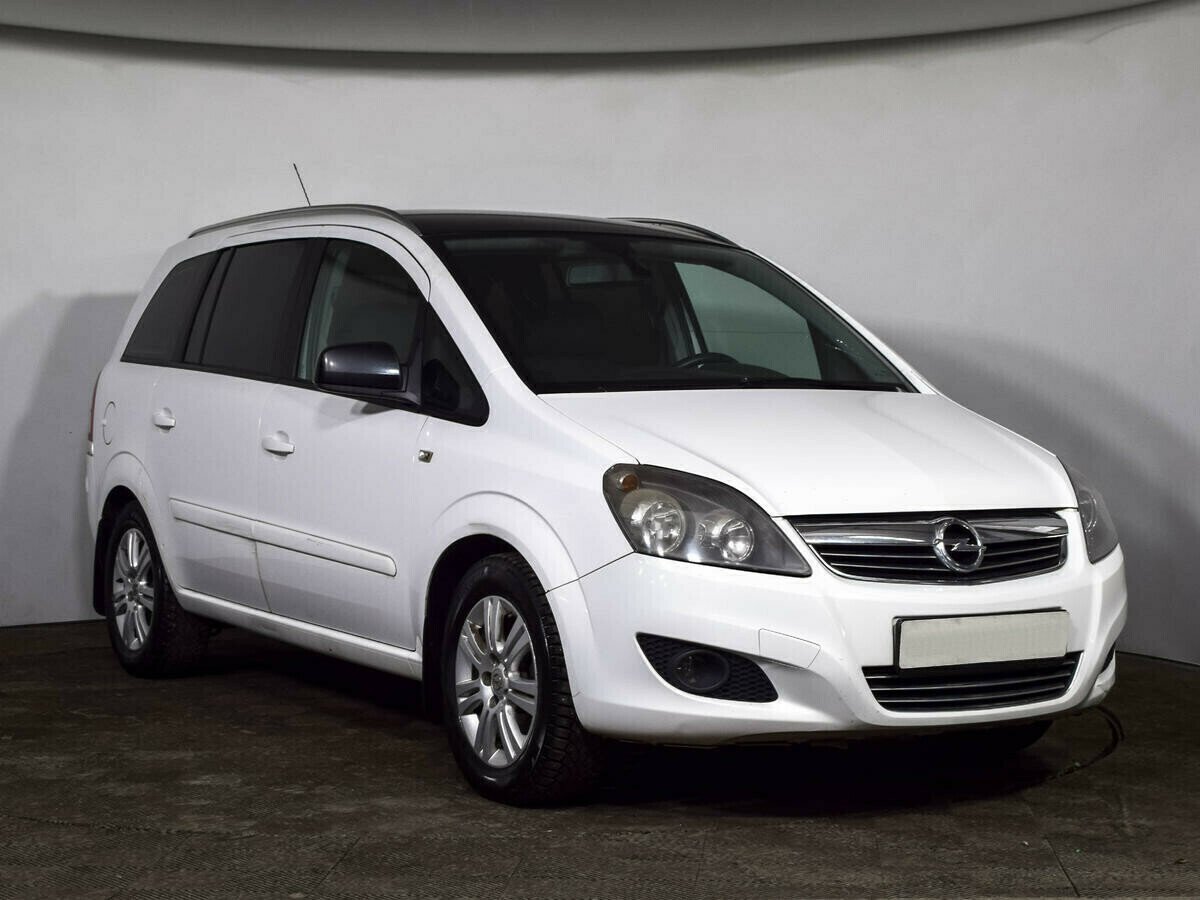 Opel Zafira, 1.8 л, Робот, 2013 фото 4