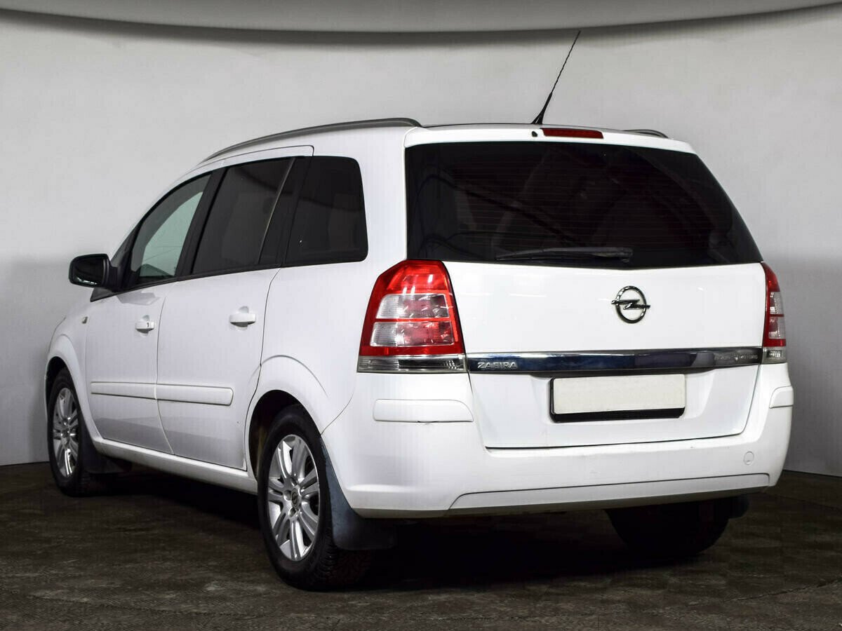 Opel Zafira, 1.8 л, Робот, 2013 фото 6