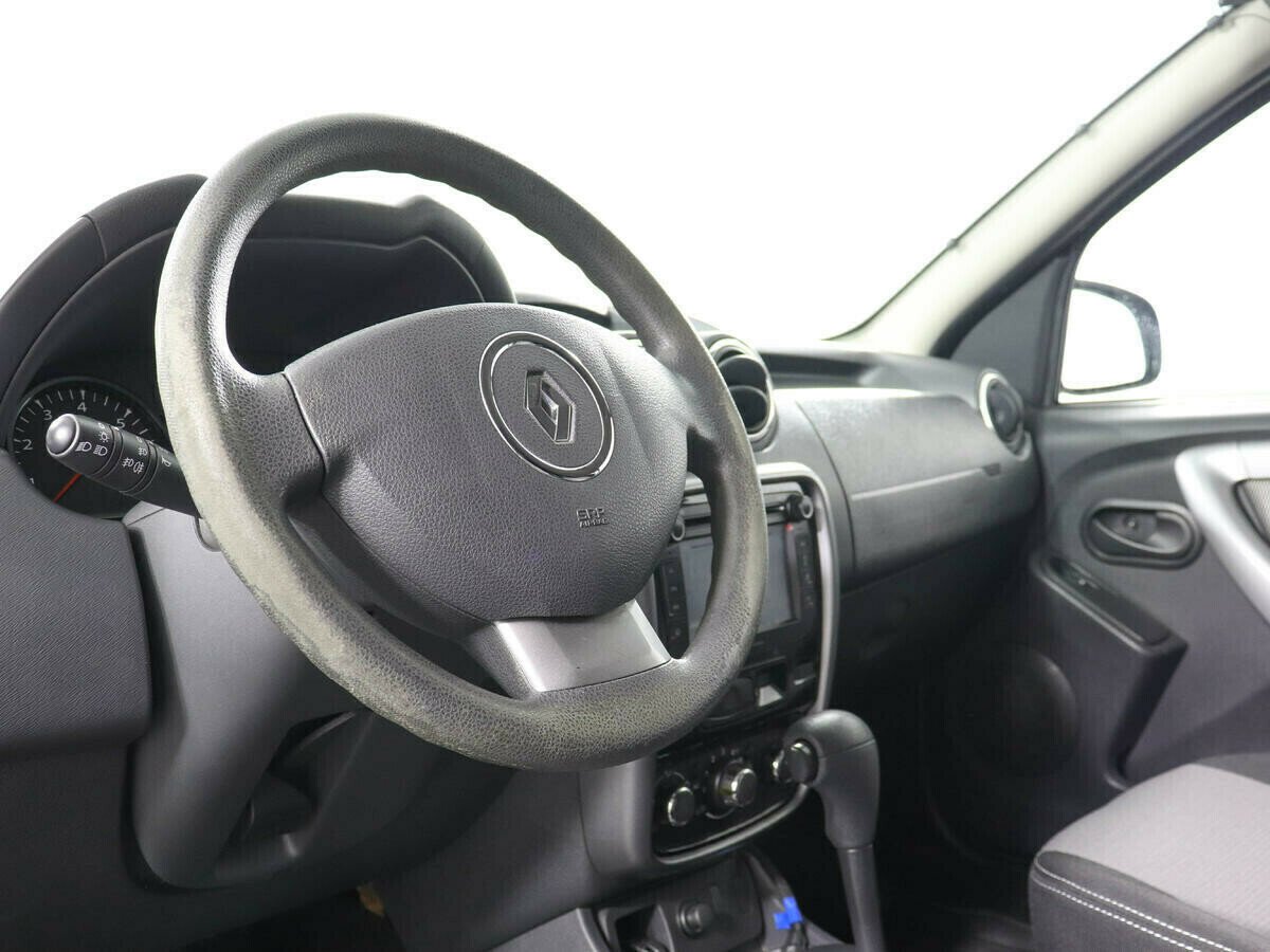 Renault Duster, 2.0 л, АТ, 2012 фото 1