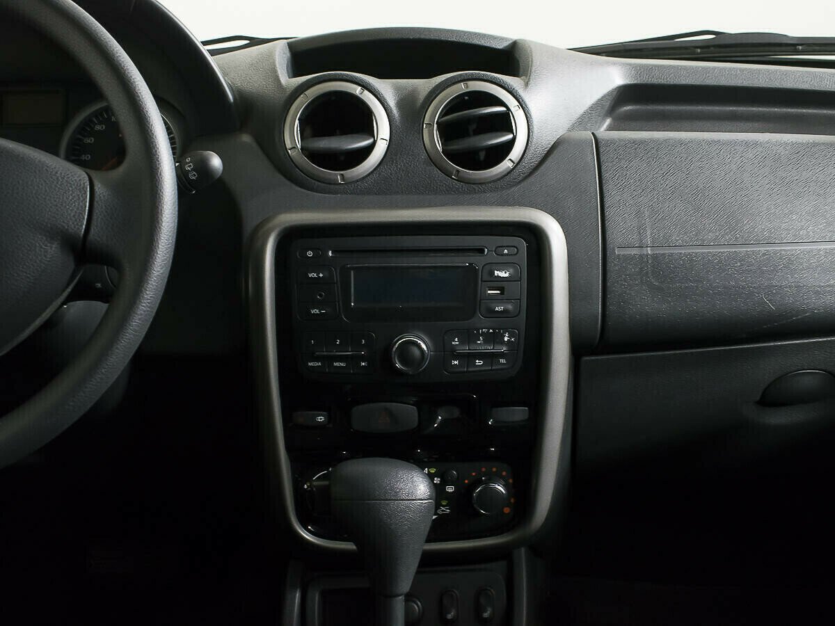 Renault Duster, 2.0 л, АТ, 2014 фото 8