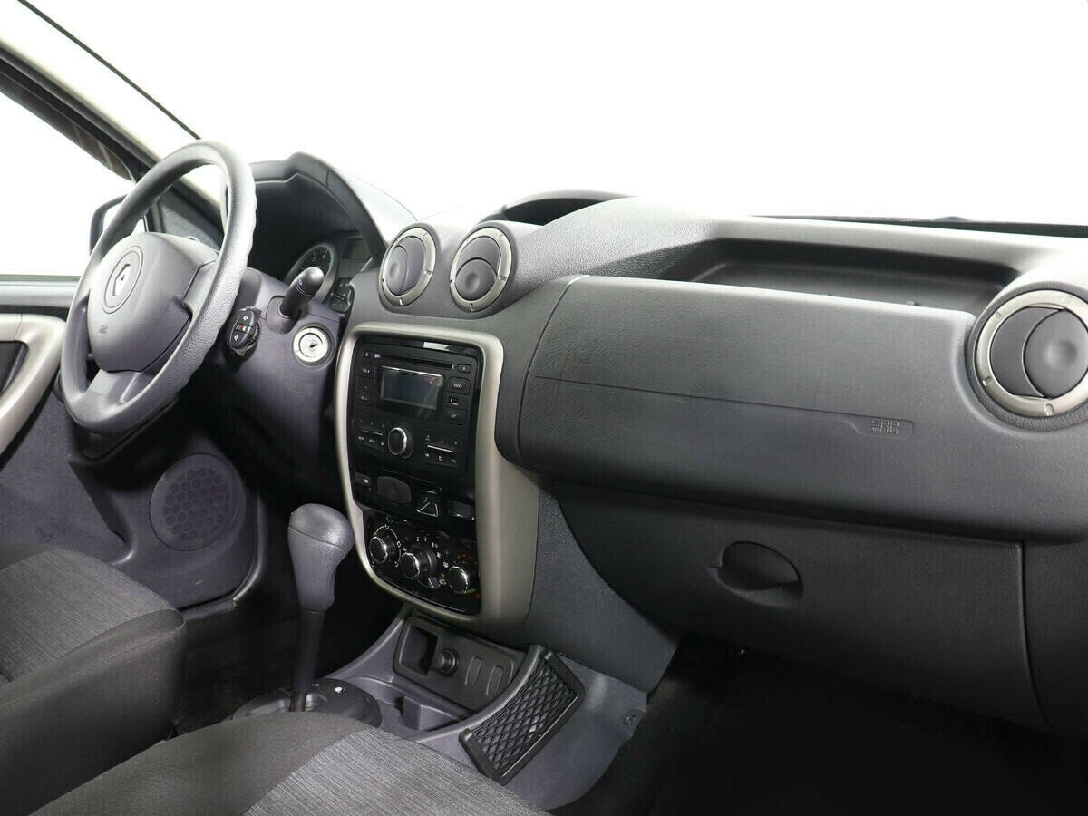 Renault Duster, 2.0 л, АТ, 2014 фото 2