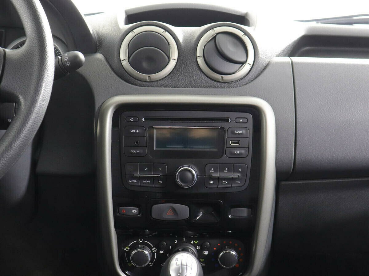 Renault Duster, 1.6 л, МТ, 2014 фото 7