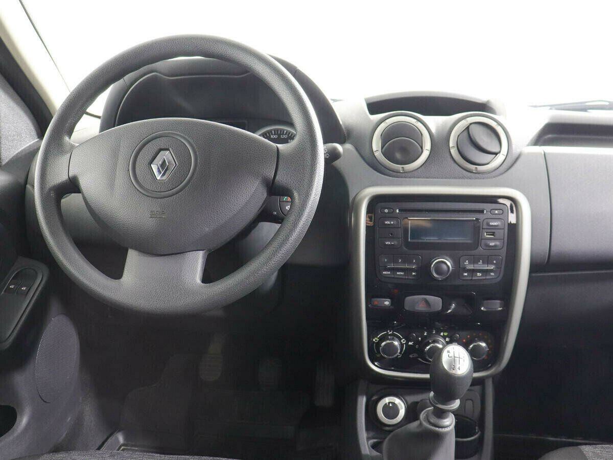 Renault Duster, 1.6 л, МТ, 2014 фото 8