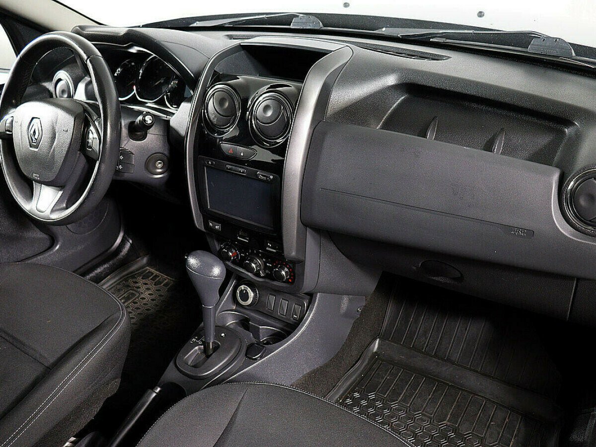 Renault Duster, 2.0 л, АТ, 2015 фото 8