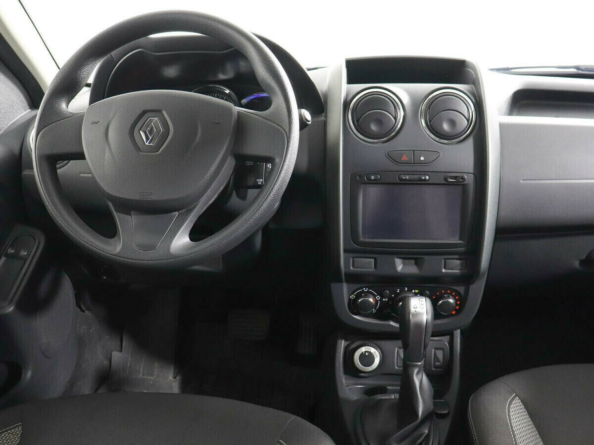 Renault Duster, 2.0 л, АТ, 2017 фото 8