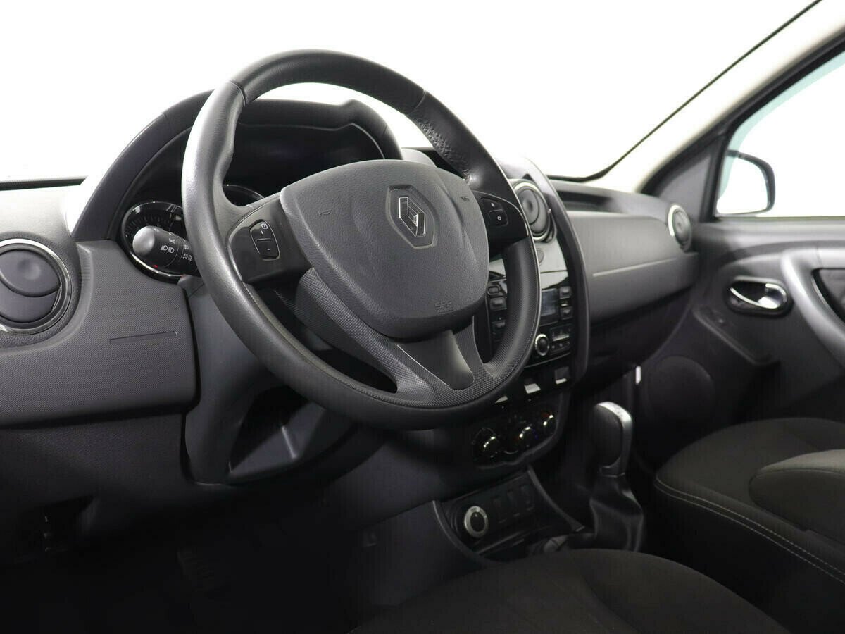 Renault Duster, 2.0 л, АТ, 2017 фото 8