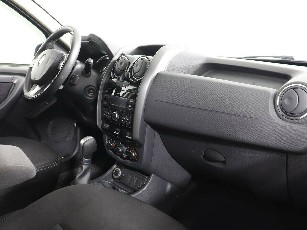 Renault Duster, 2.0 л, АТ, 2017 фото 2