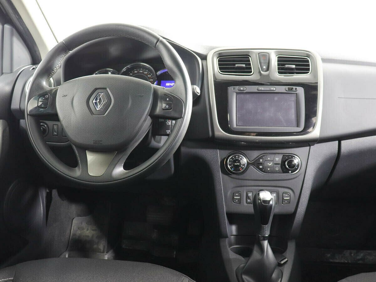 Renault Sandero, 1.6 л, АТ, 2016 фото 9