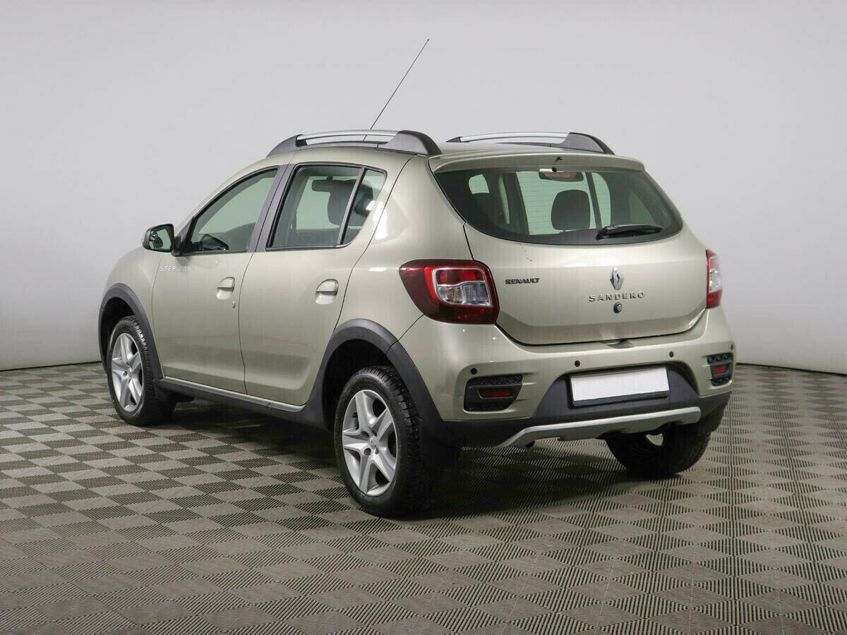 Renault Sandero, 1.6 л, АТ, 2017 фото 6