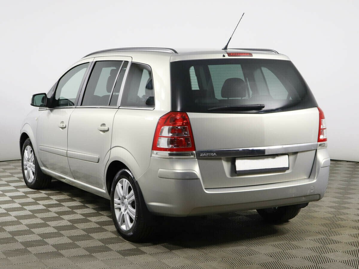 Opel Zafira 1.4 МКПП, 2011, 156 000 км фото 3