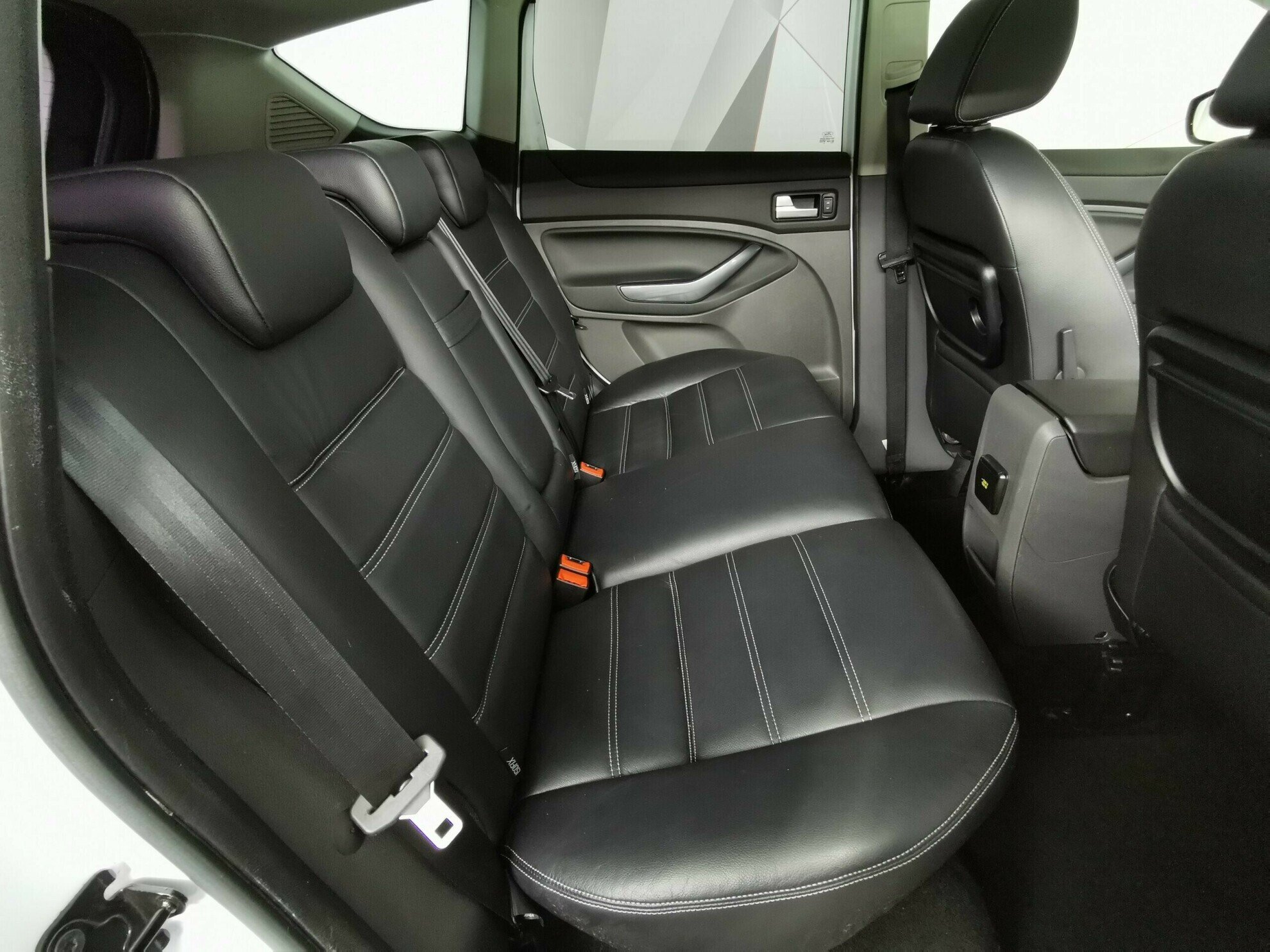 Ford Kuga, 2.5 л, АТ, 2012 фото 2
