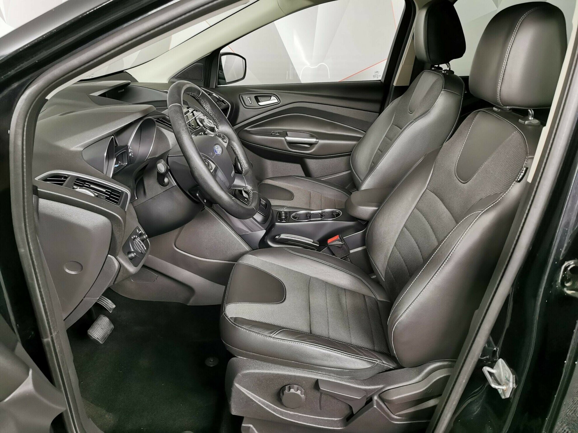 Ford Kuga, 1.5 л, АТ, 2014 фото 10