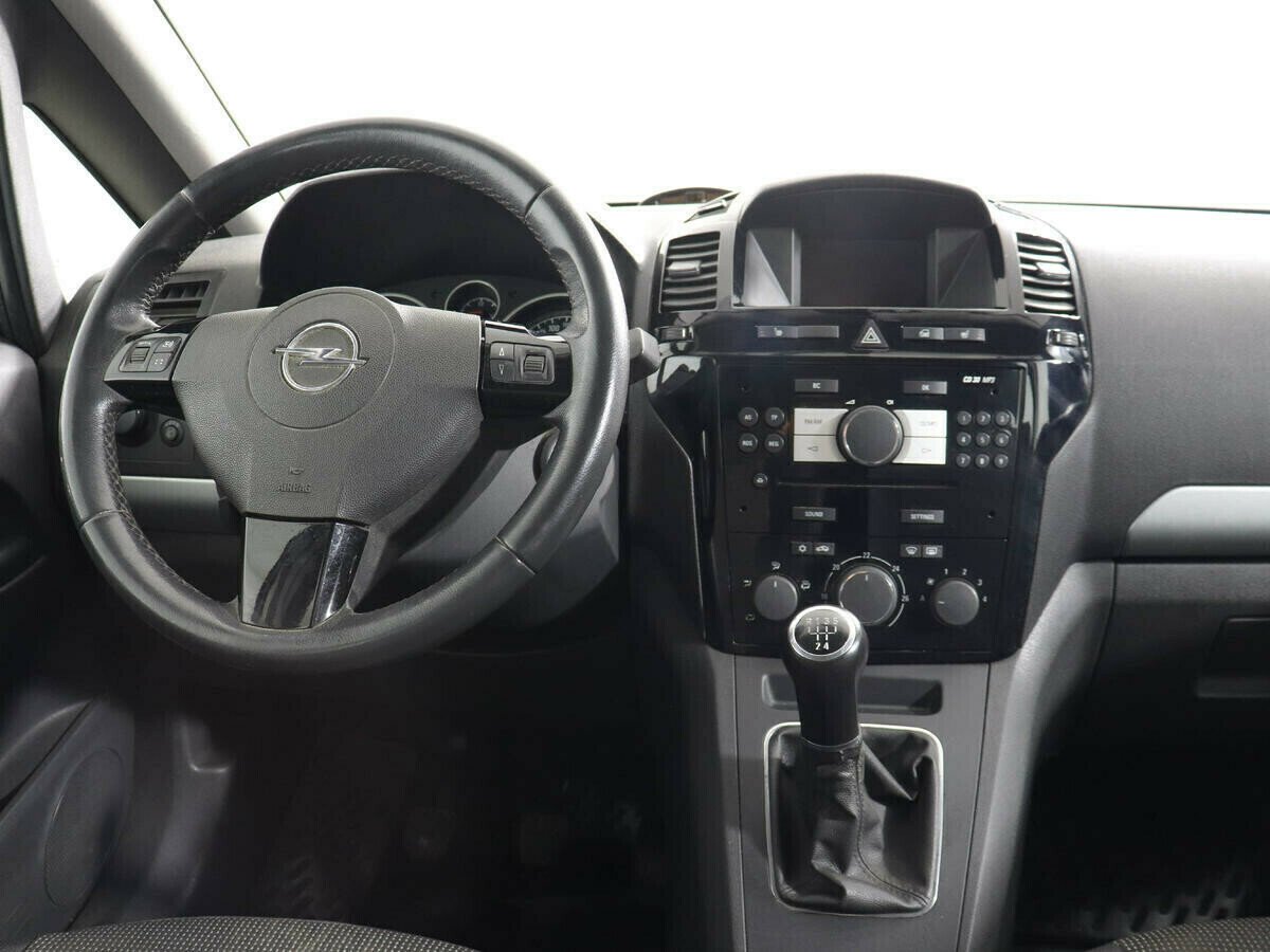 Opel Zafira 1.8 МКПП, 2010, 158 000 км фото 8