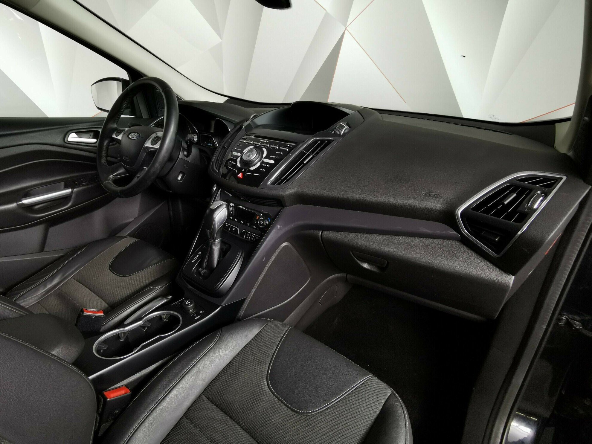 Ford Kuga, 1.5 л, АТ, 2014 фото 10