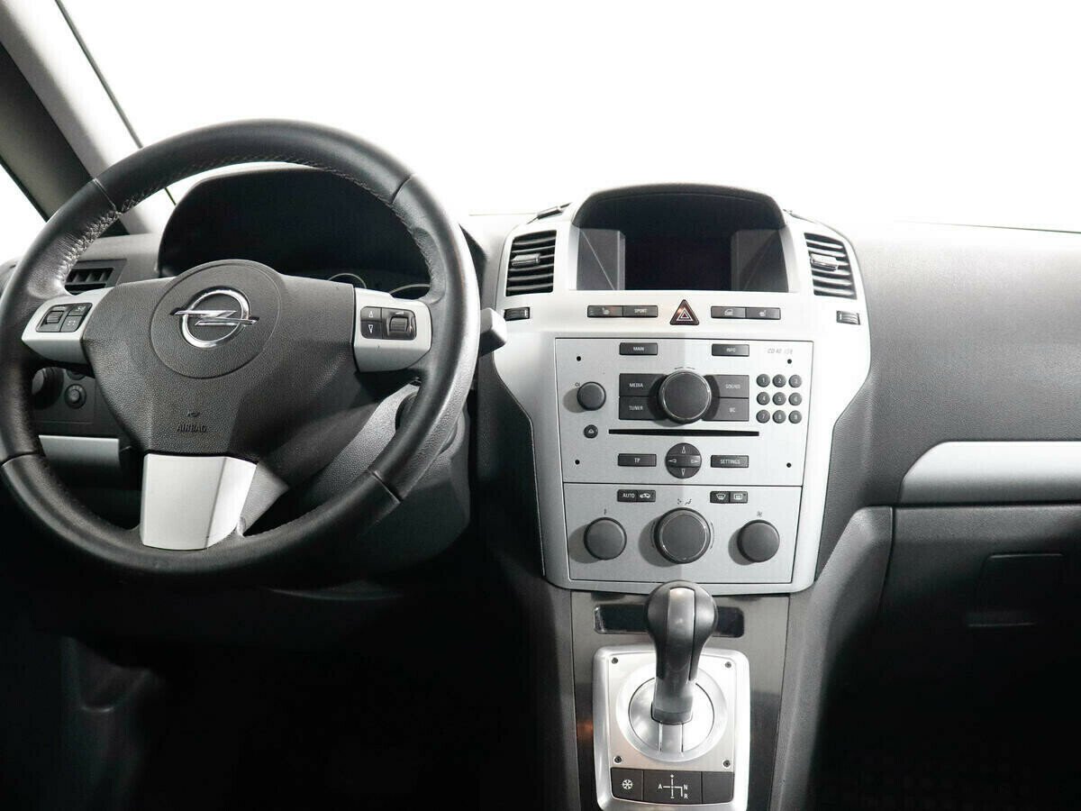 Opel Zafira 1.8 РКПП, 2010, 168 000 км фото 6
