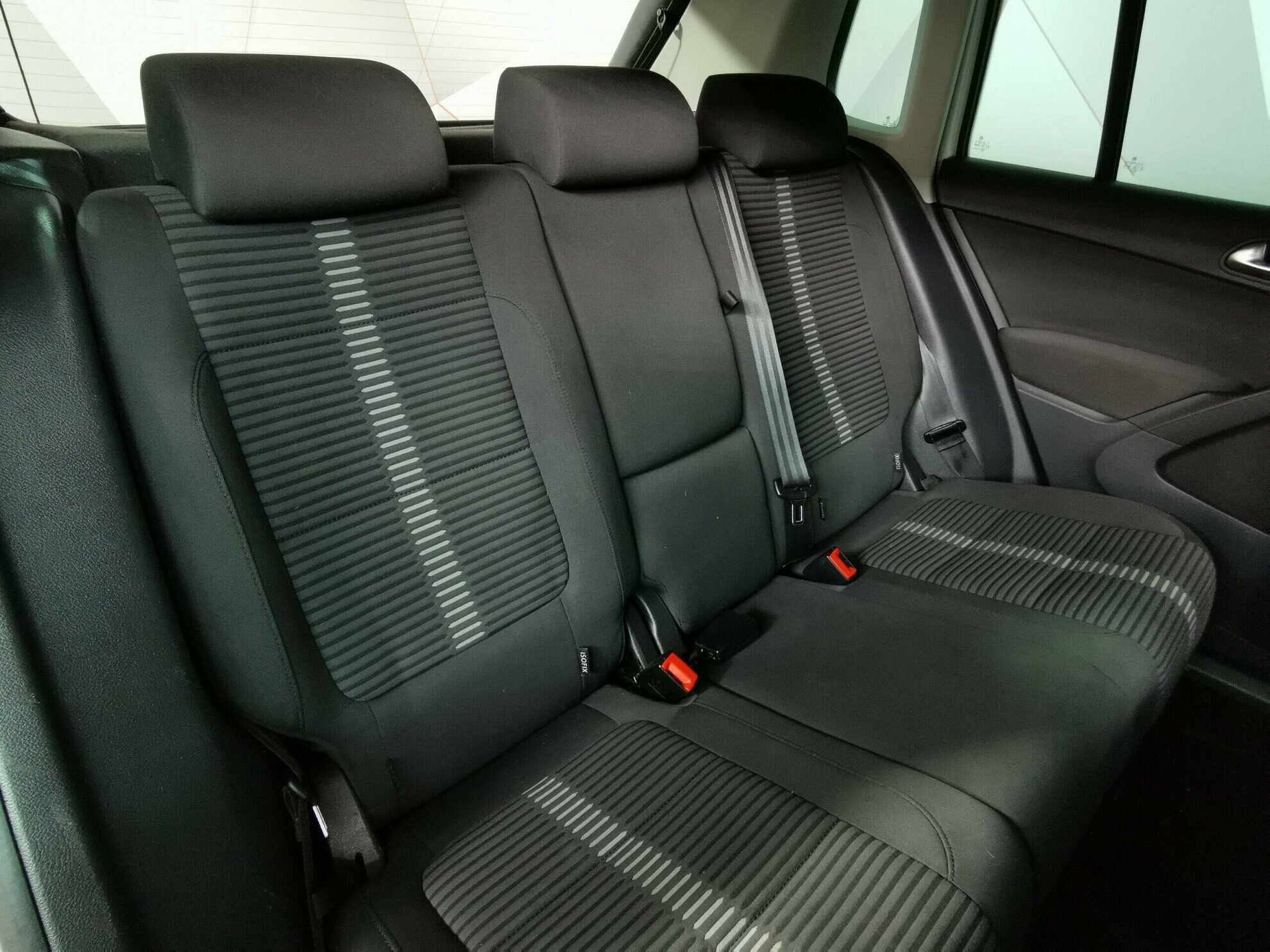 Volkswagen Tiguan, 2.0 л, АТ, 2011 фото 1