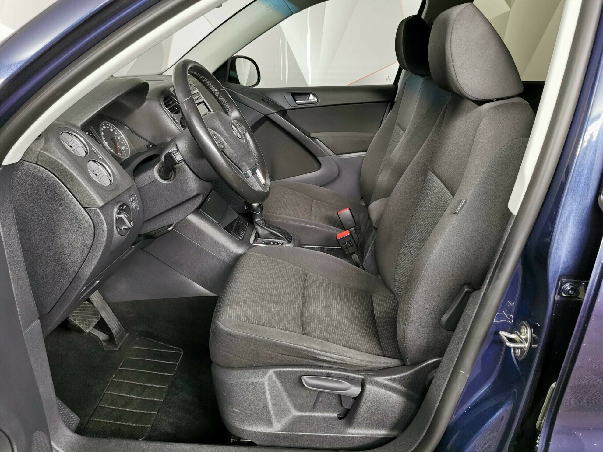 Volkswagen Tiguan, 2.0 л, АТ, 2013 фото 7