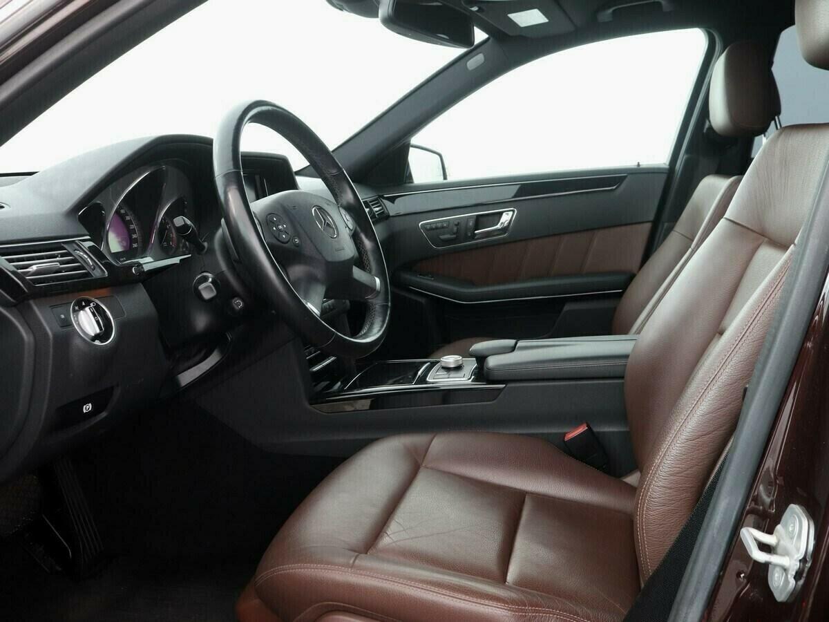 Mercedes-Benz E-Класс 3.5 АКПП, 2010, 155 000 км фото 6