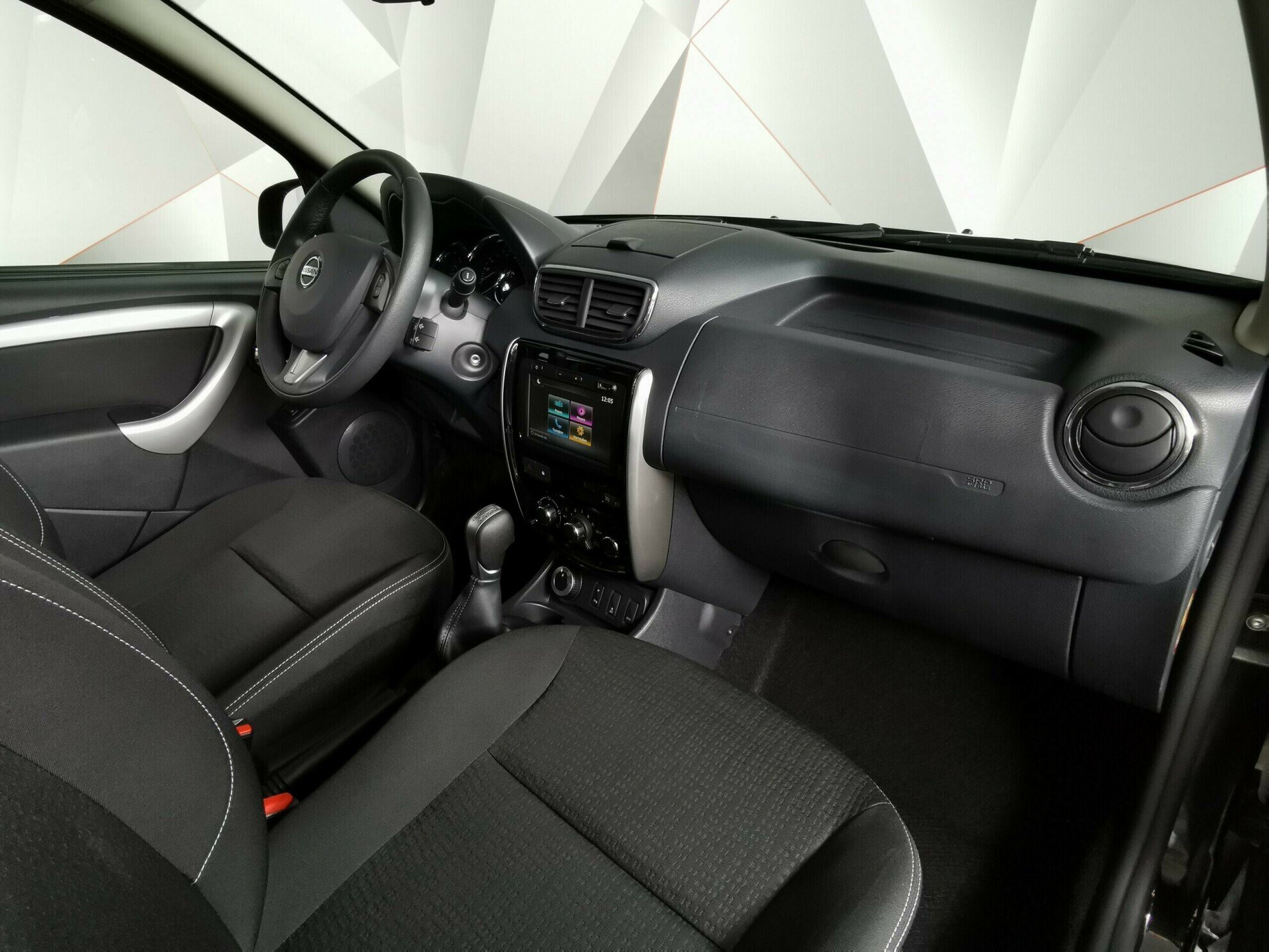 Nissan Terrano, 2.0 л, АТ, 2019 фото 2