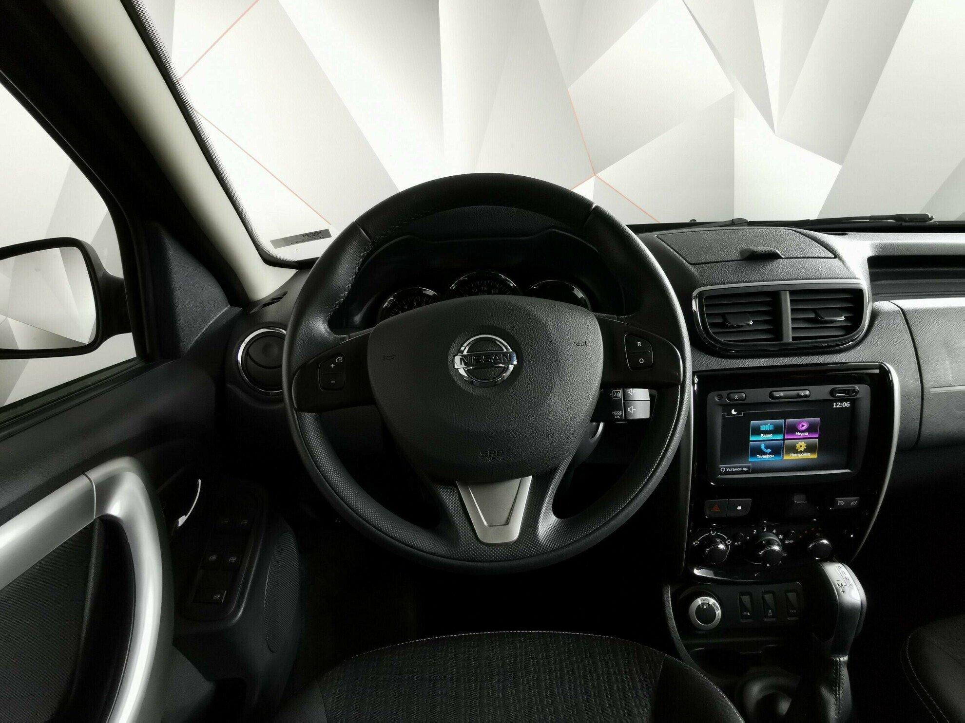Nissan Terrano, 2.0 л, АТ, 2019 фото 10