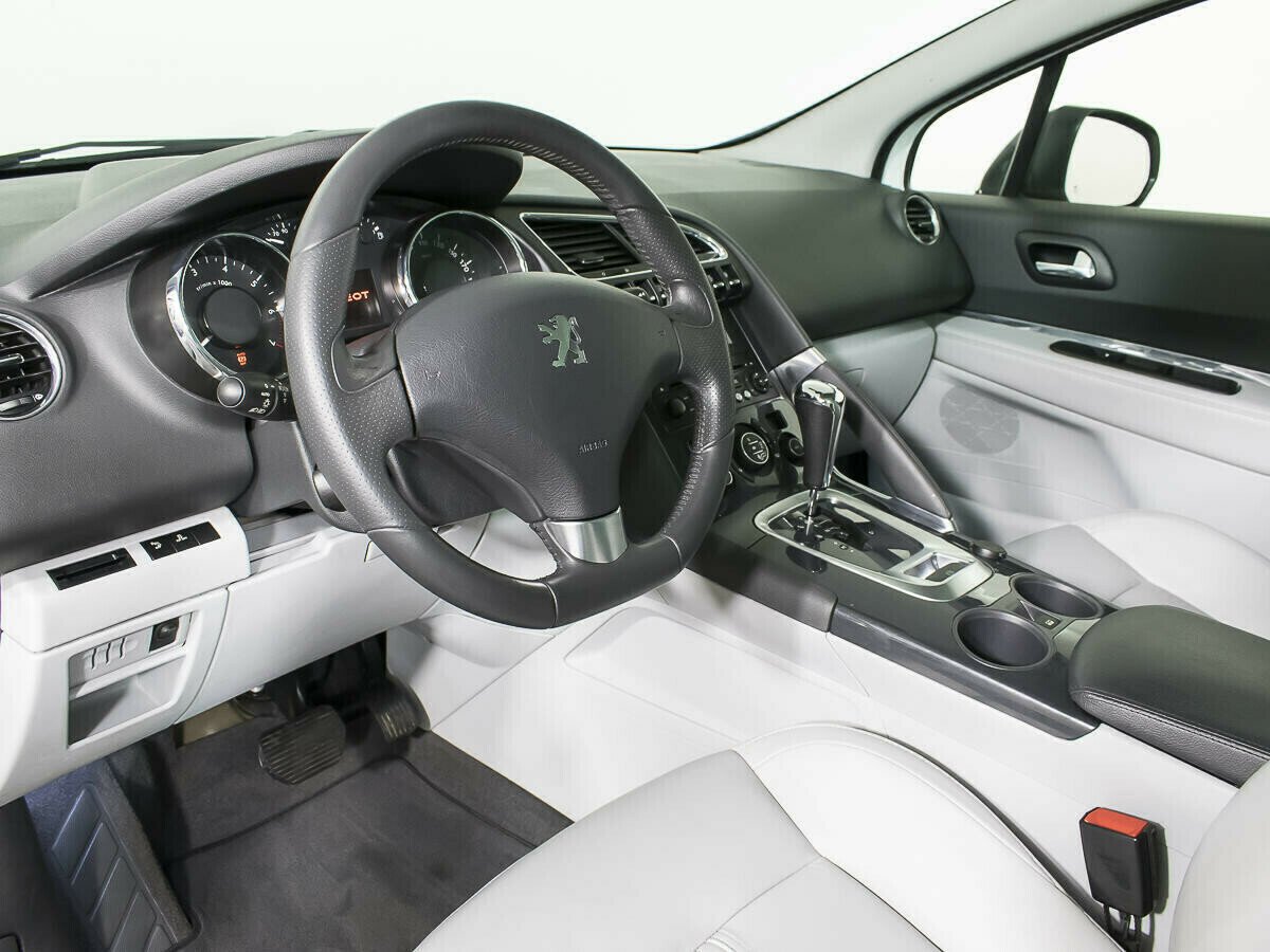 Peugeot 3008, 1.6 л, АТ, 2010 фото 13