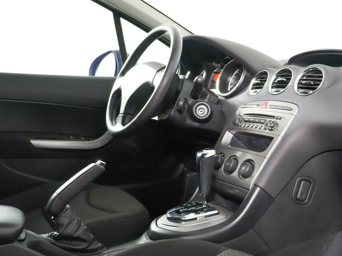Peugeot 408, 1.6 л, АТ, 2012 фото 2