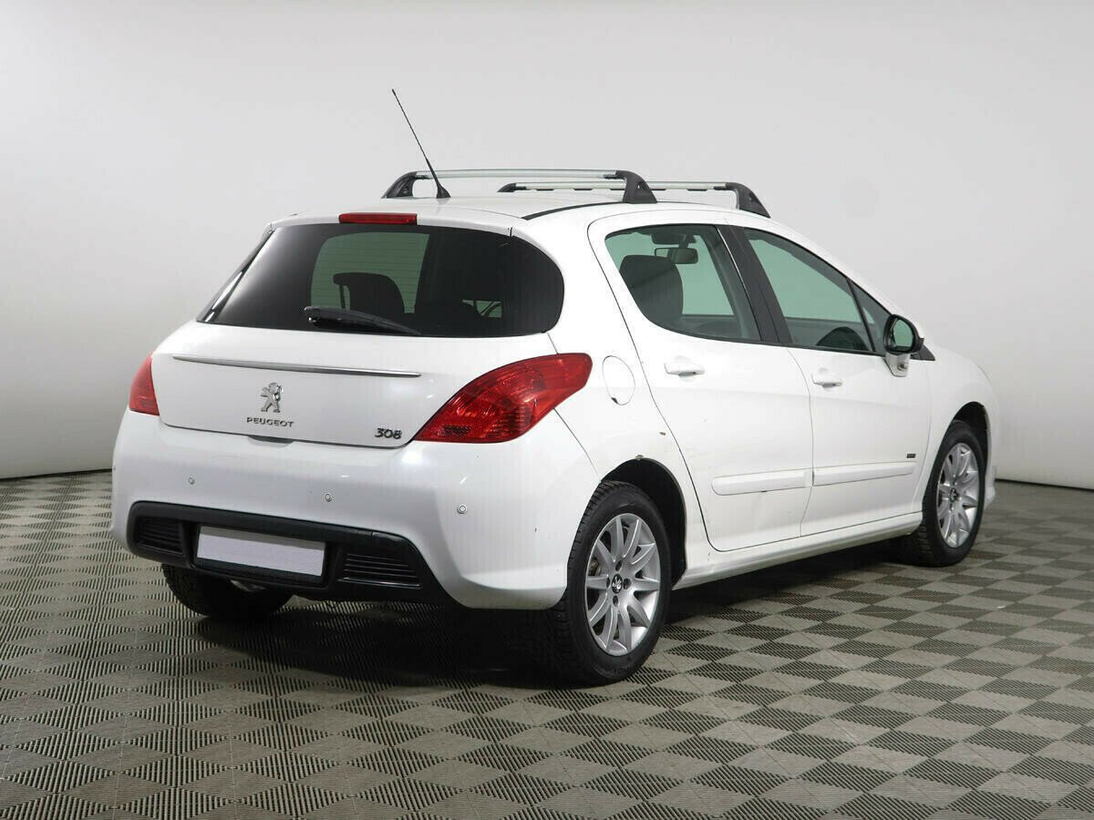 Peugeot 308, 1.6 л, АТ, 2011 фото 7