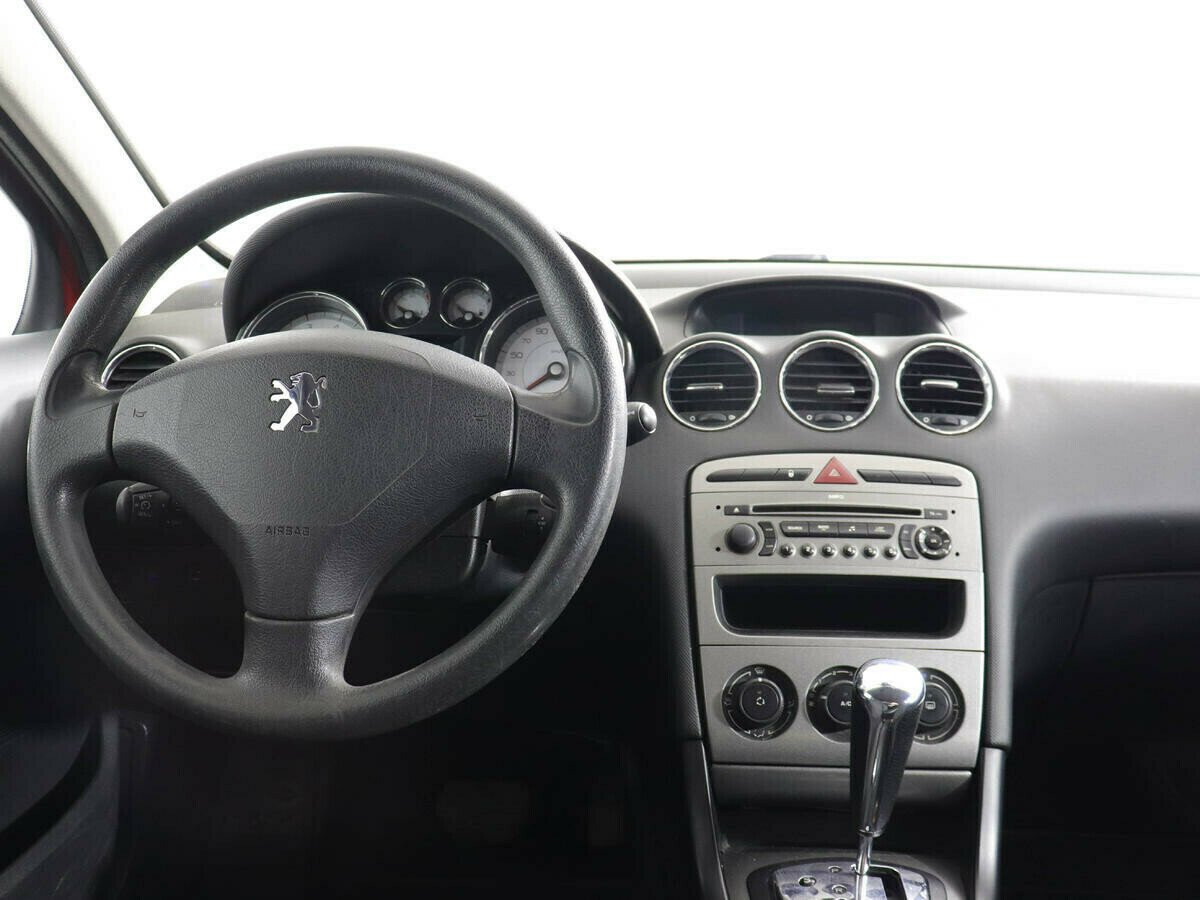 Peugeot 308, 1.6 л, АТ, 2011 фото 7