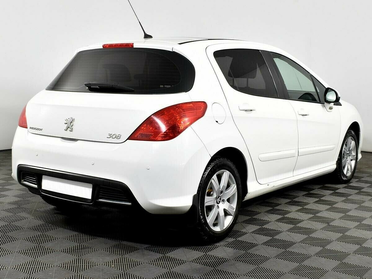 Peugeot 308, 1.6 л, АТ, 2011 фото 4