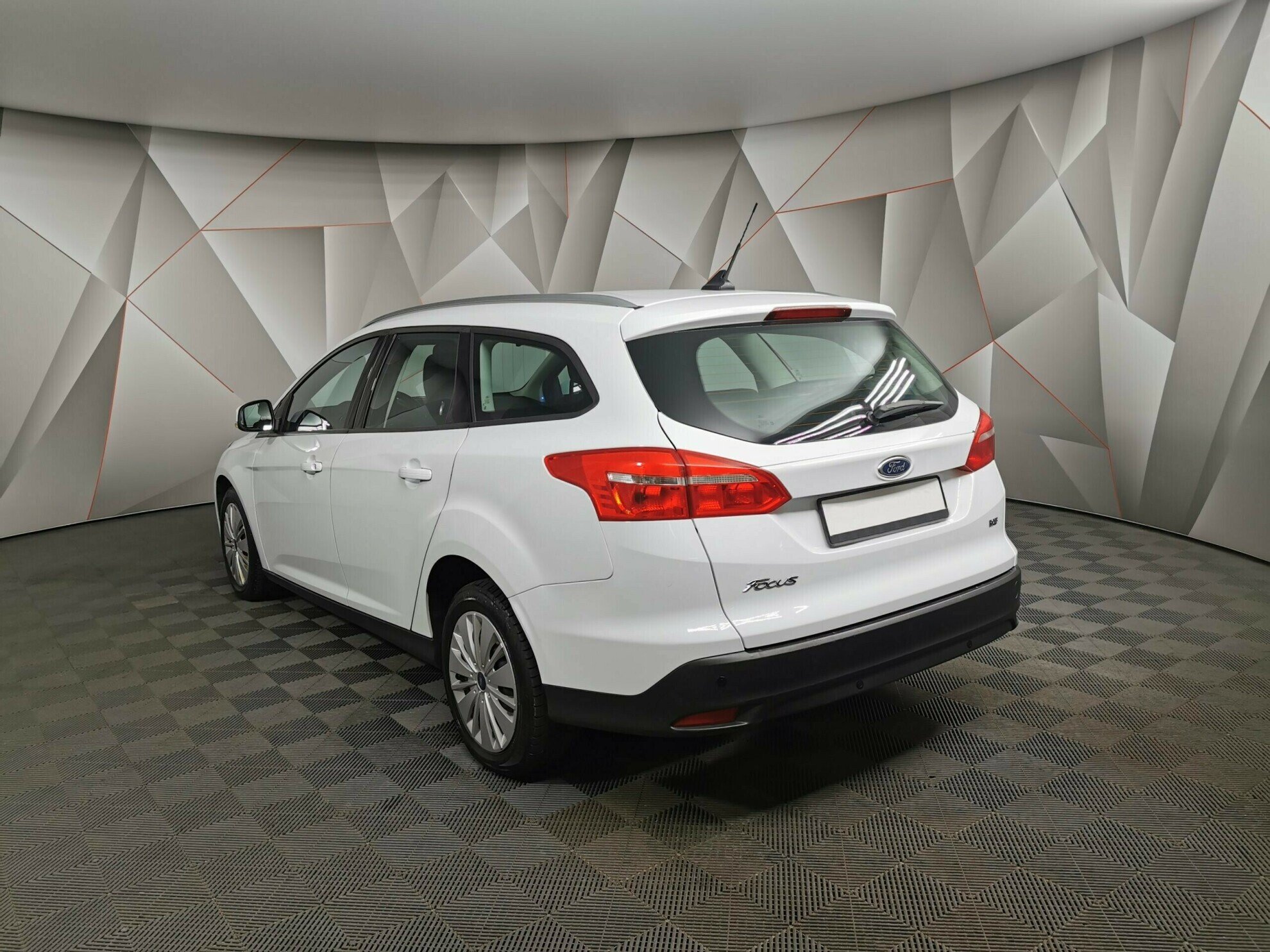 Ford Focus, 1.6 л, АТ, 2016 фото 5