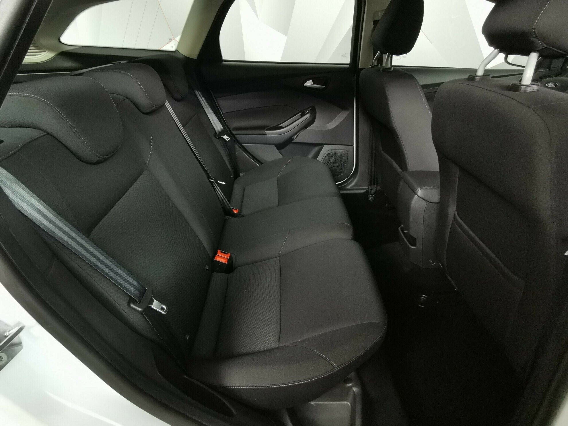 Ford Focus, 1.6 л, АТ, 2016 фото 9