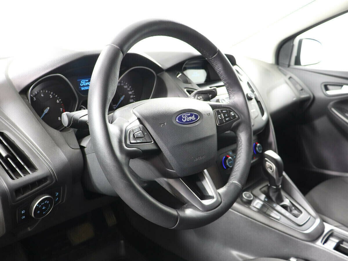 Ford Focus, 1.6 л, Робот, 2015 фото 7