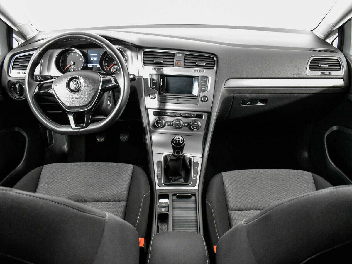 Volkswagen Golf 1.2 МКПП, 2014, 107 000 км фото 6
