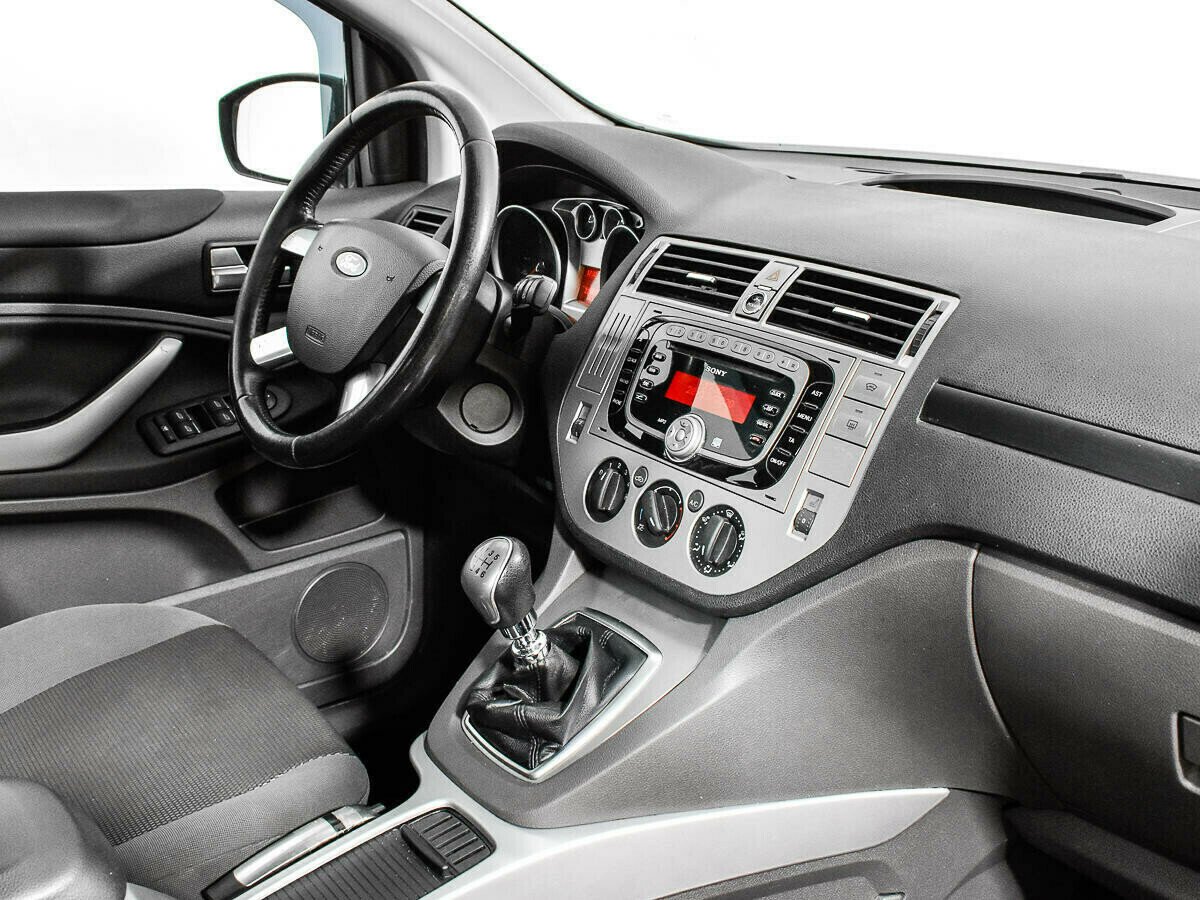 Ford Kuga, 2.0 л, МТ, 2012 фото 2