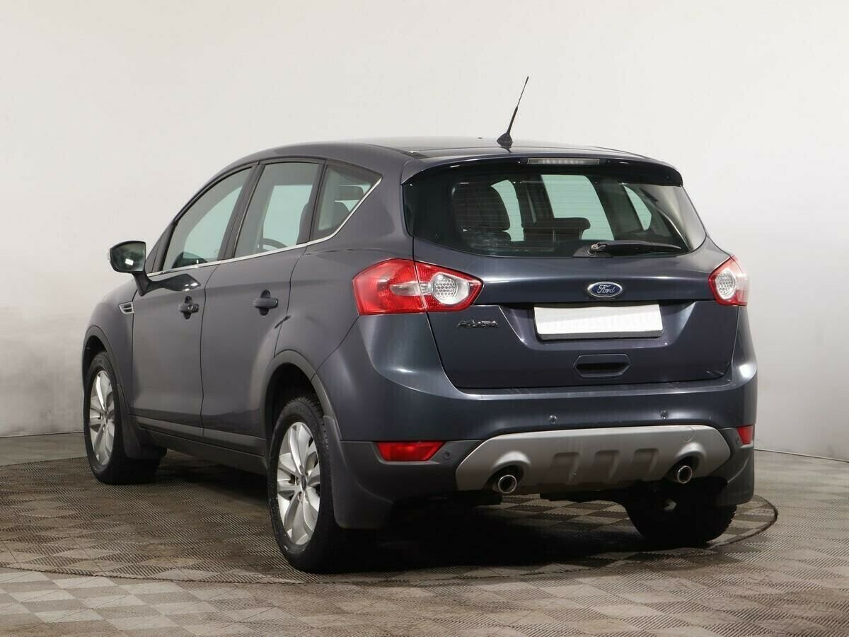 Ford Kuga, 2.0 л, МТ, 2010 фото 4