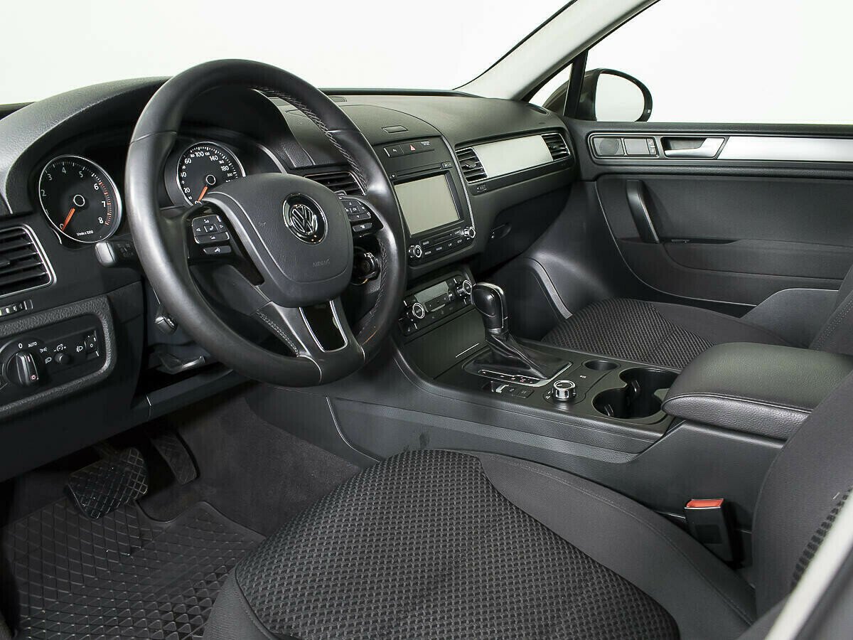 Volkswagen Touareg, 3.6 л, АТ, 2013 фото 7
