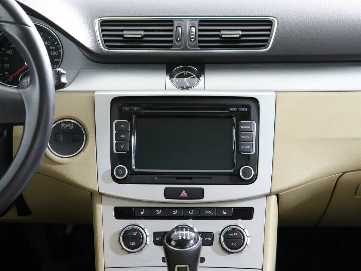 Volkswagen Passat CC, 1.8 л, МТ, 2012 фото 2