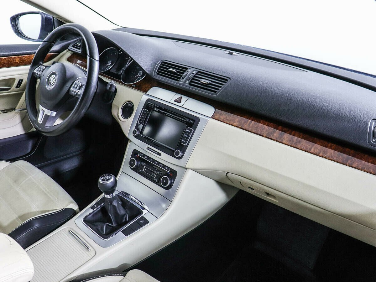 Volkswagen Passat CC, 1.8 л, МТ, 2011 фото 8
