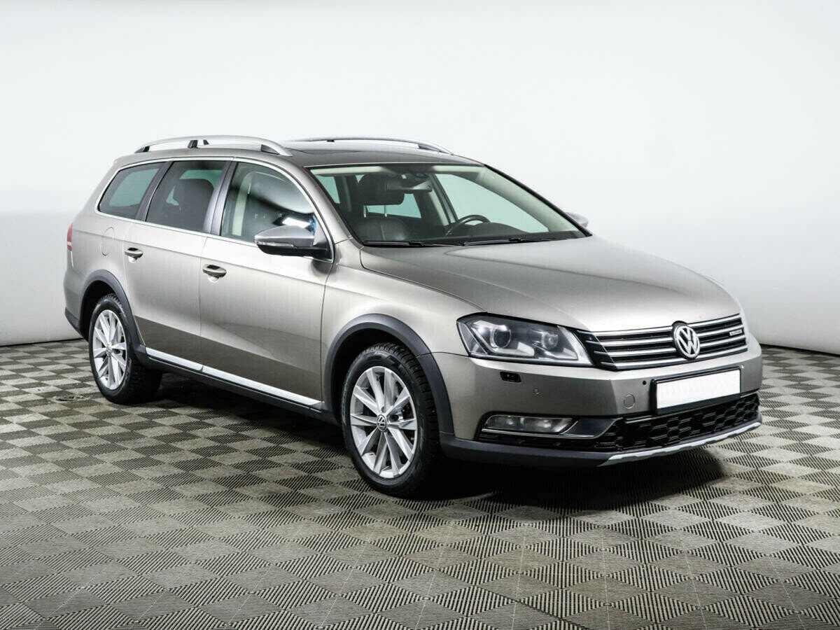 Volkswagen Passat, 2.0 л, Робот, 2013 фото 4