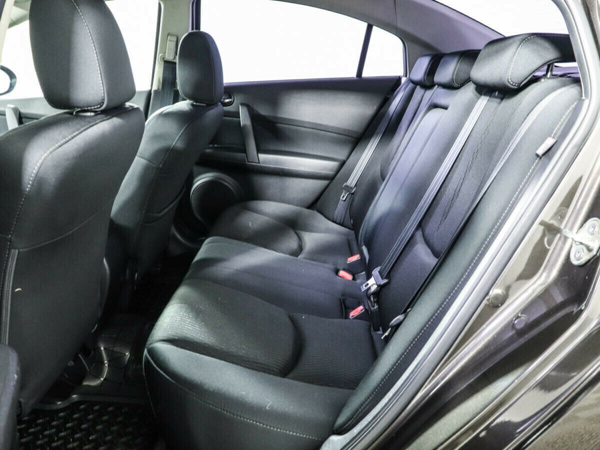 Mazda 6, 1.8 л, МТ, 2011 фото 8