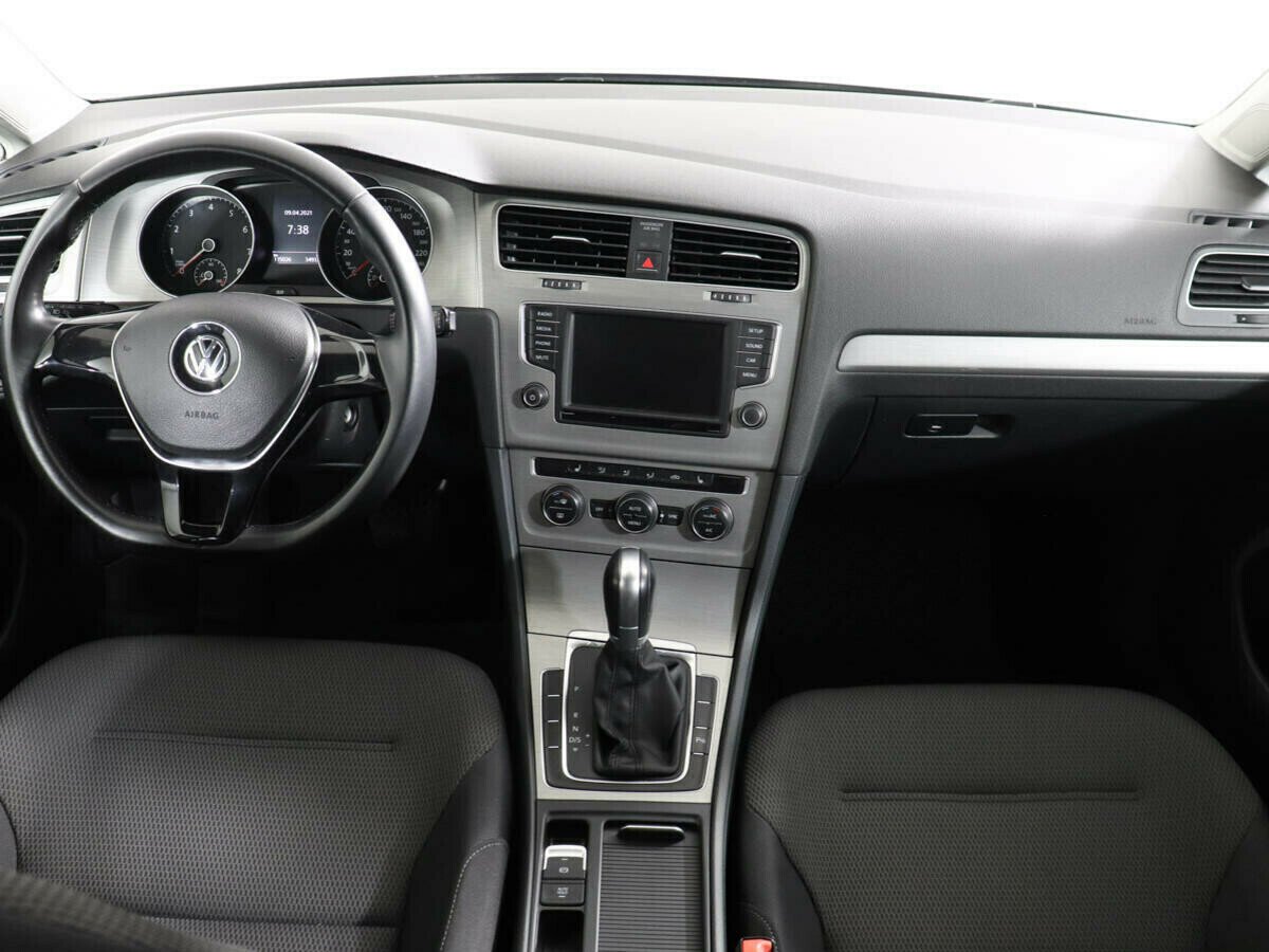 Volkswagen Golf, 1.6 л, АТ, 2017 фото 8