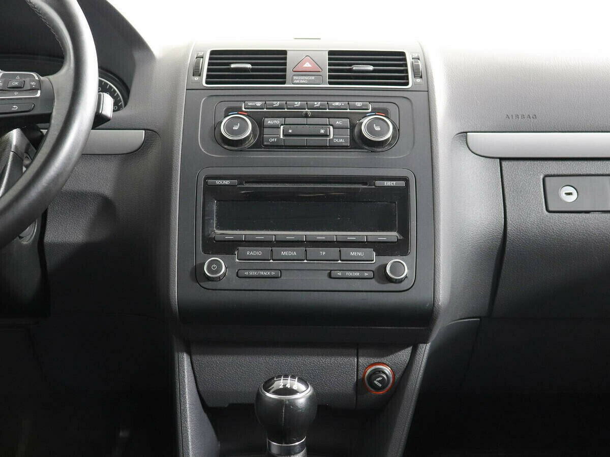 Volkswagen Touran 1.2 МКПП, 2011, 148 000 км фото 5