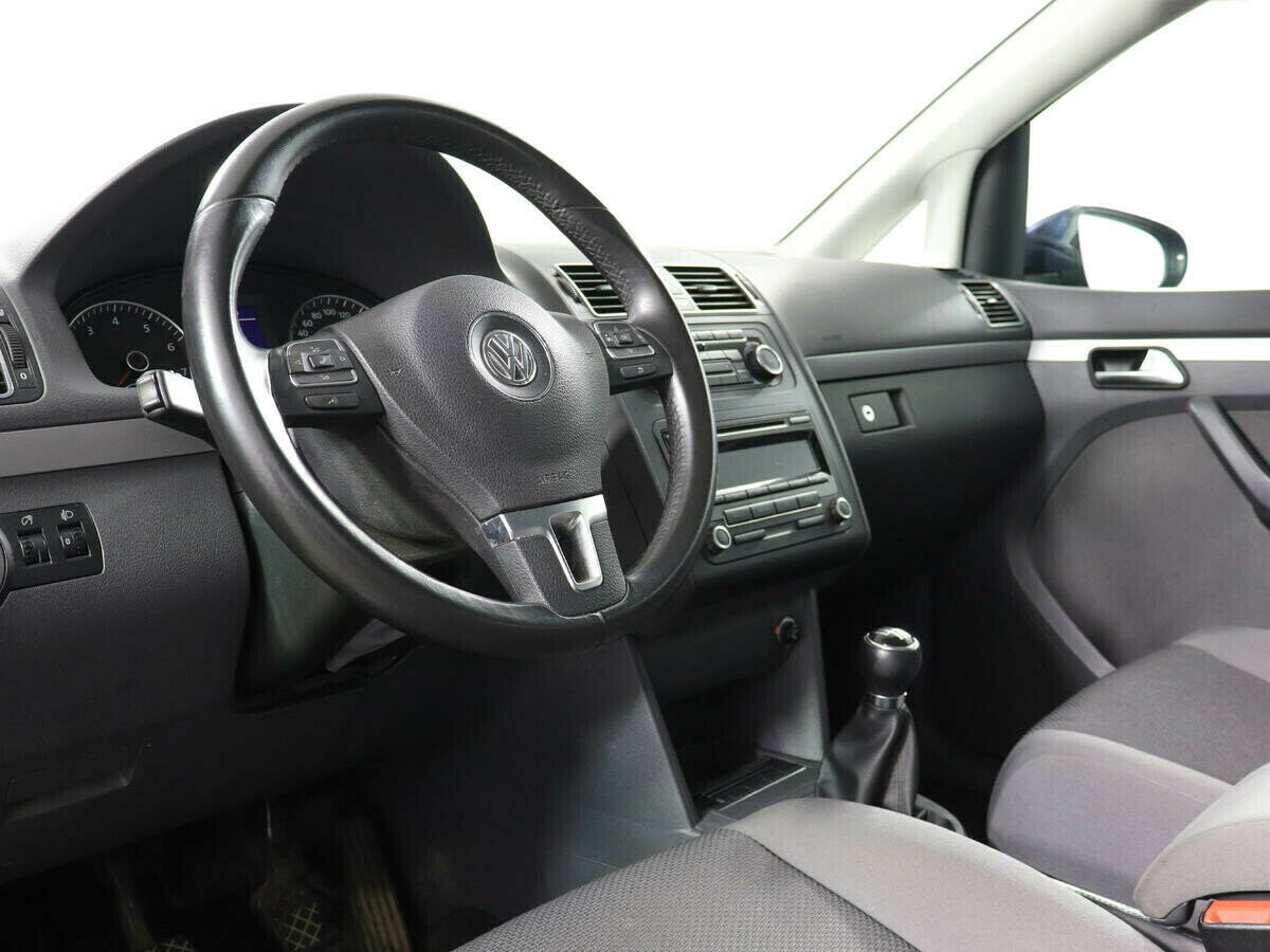 Volkswagen Touran 1.2 МКПП, 2011, 148 000 км фото 7