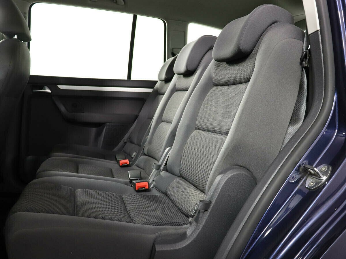 Volkswagen Touran 1.2 МКПП, 2011, 148 000 км фото 9