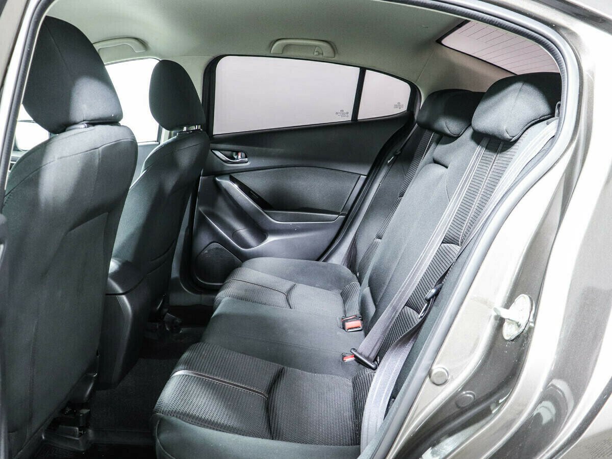 Mazda 3, 1.5 л, АТ, 2016 фото 1